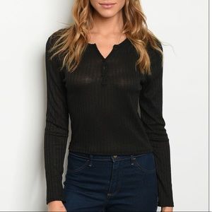 💫Black Long sleeve button neck henley knit top
